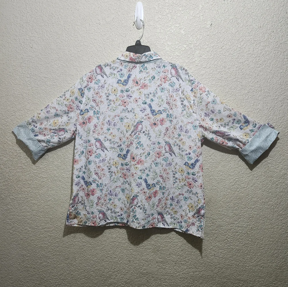Alfred Dunner White Floral and Birds Button Down Shirt Blouse - Picture 2 of 10